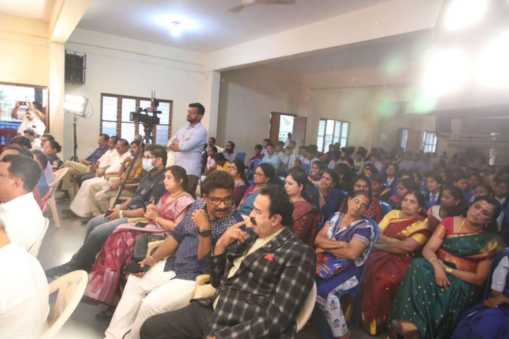 e25970b20889fcc8295b3a36ae35581396223ae6